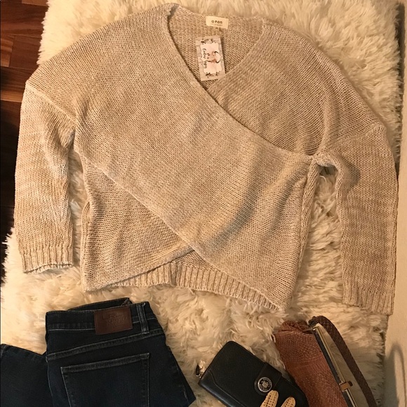 NWT AEON L.A. Wrap Sweater Cream So Cute - Picture 4 of 7